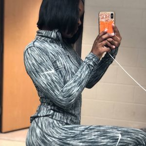 Meet your Posher, Jaynell